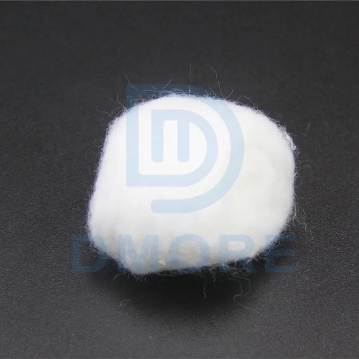 Bola de algodão absorvente